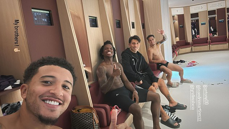 aUgAA, 一年 aUgAA, 一年