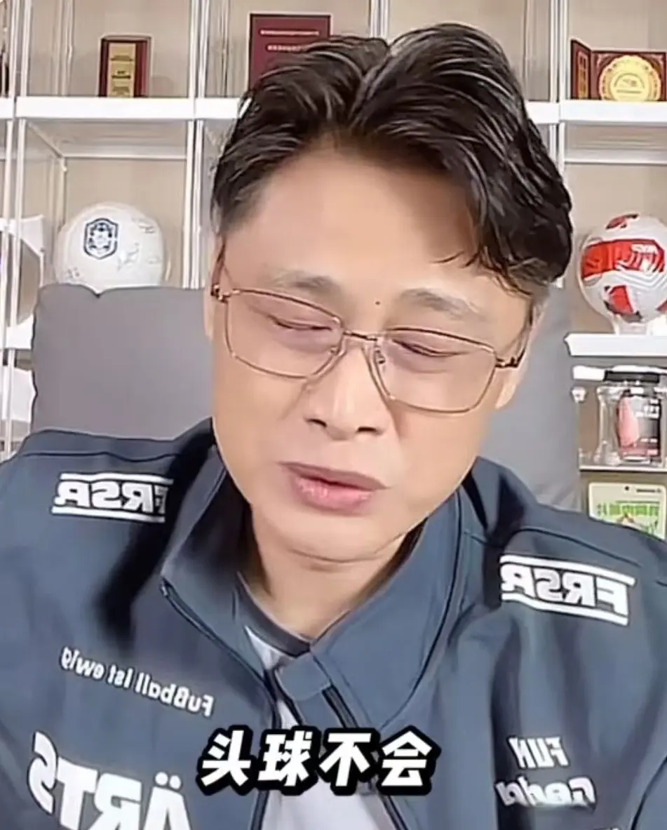 克洛泽脚下, src 克洛泽脚下, src