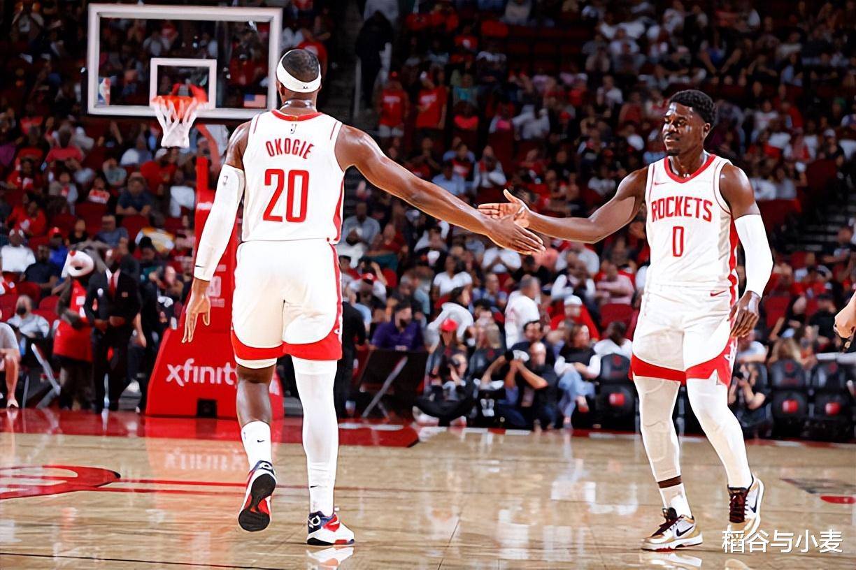 背景, 奥科吉出场 背景, 奥科吉出场