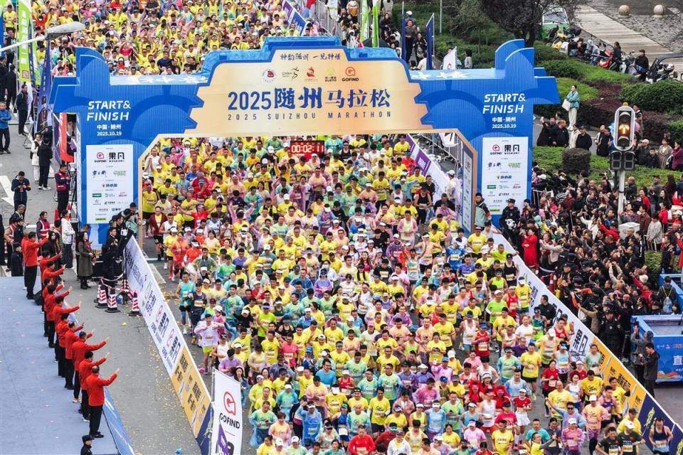 目标仅一步, 破自我 目标仅一步, 破自我