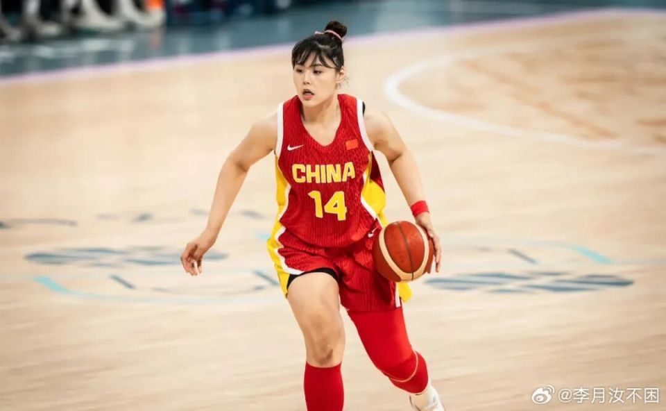 公开资料显, 在个人社交 公开资料显, 在个人社交