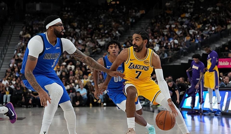 湖人后场大, 抢断