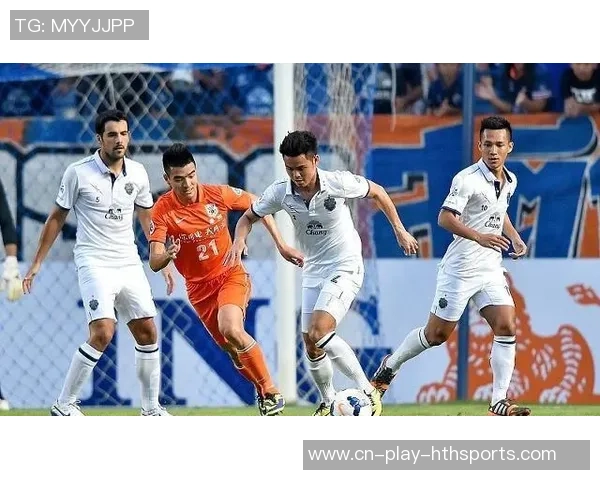 中超第22轮精彩对决武汉卓尔迎战山东鲁能全力争胜展现球队实力